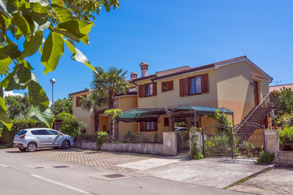 Apartments Masek Porec Exterior photo